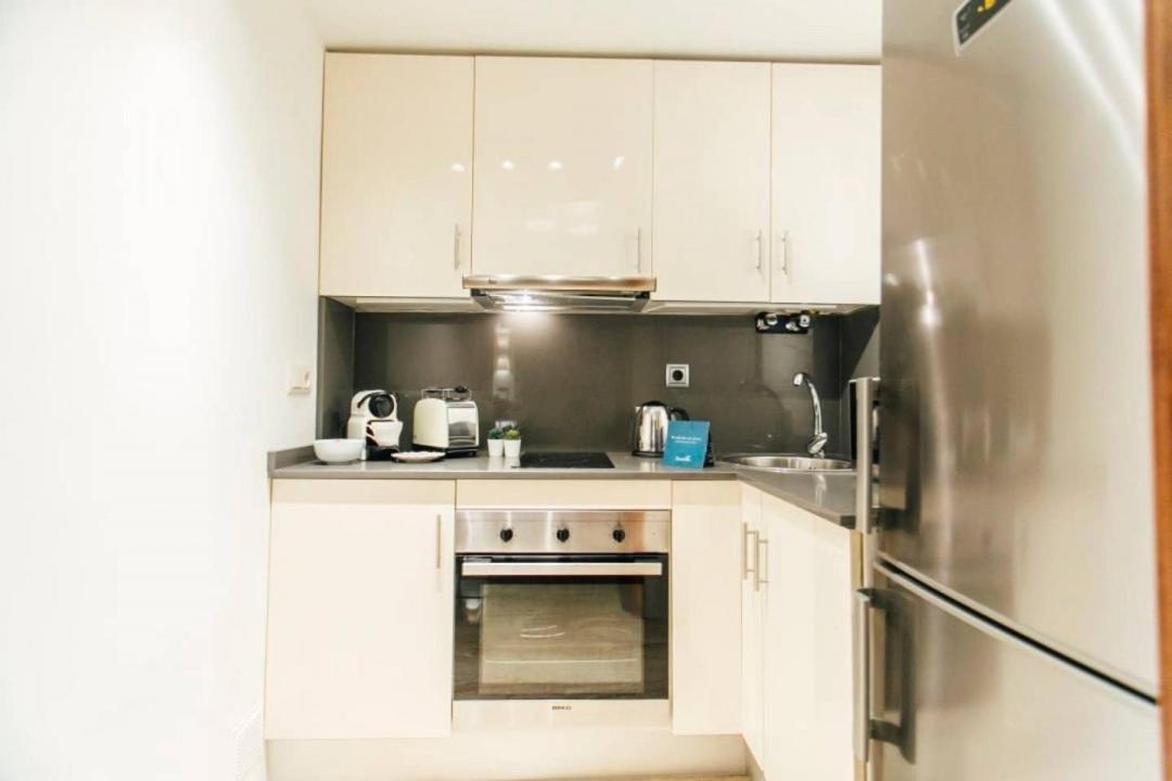 Apartament New With Height- 2bd 1bth- Pajaritos Sewilla